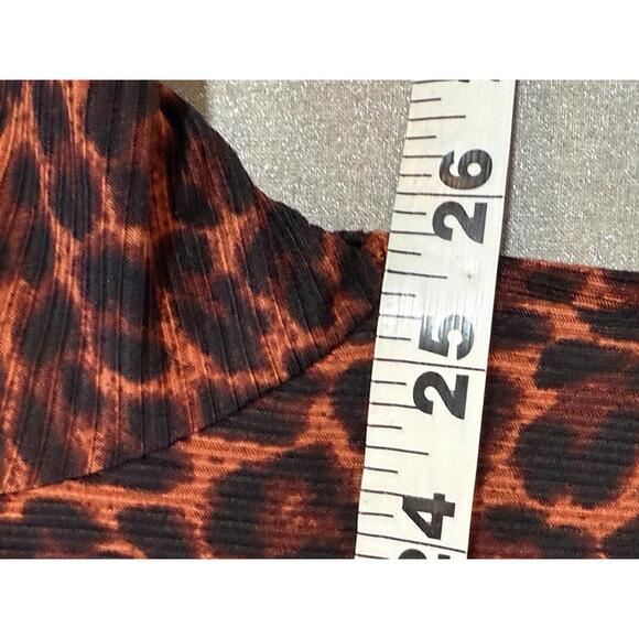 NWT - Dressed Lex Ribbed TOP ONLY in Leopard - M - Picture 4 of 4